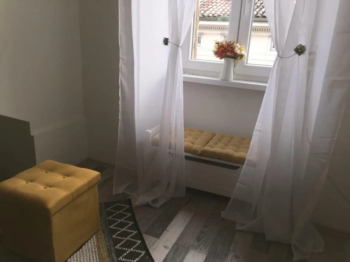 Charming Rijeka City Center Apartment Renee